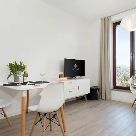 Jantar Design Latarnia Morska Колобжег